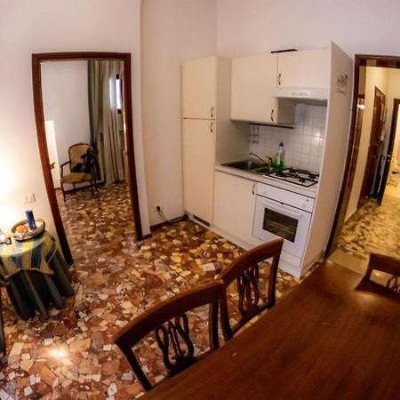 Zaffiro Apartment Венеция Экстерьер фото